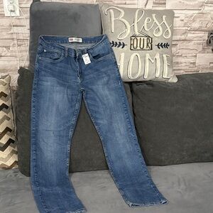 Levi's Women's Straight Leg Jeans in Blue